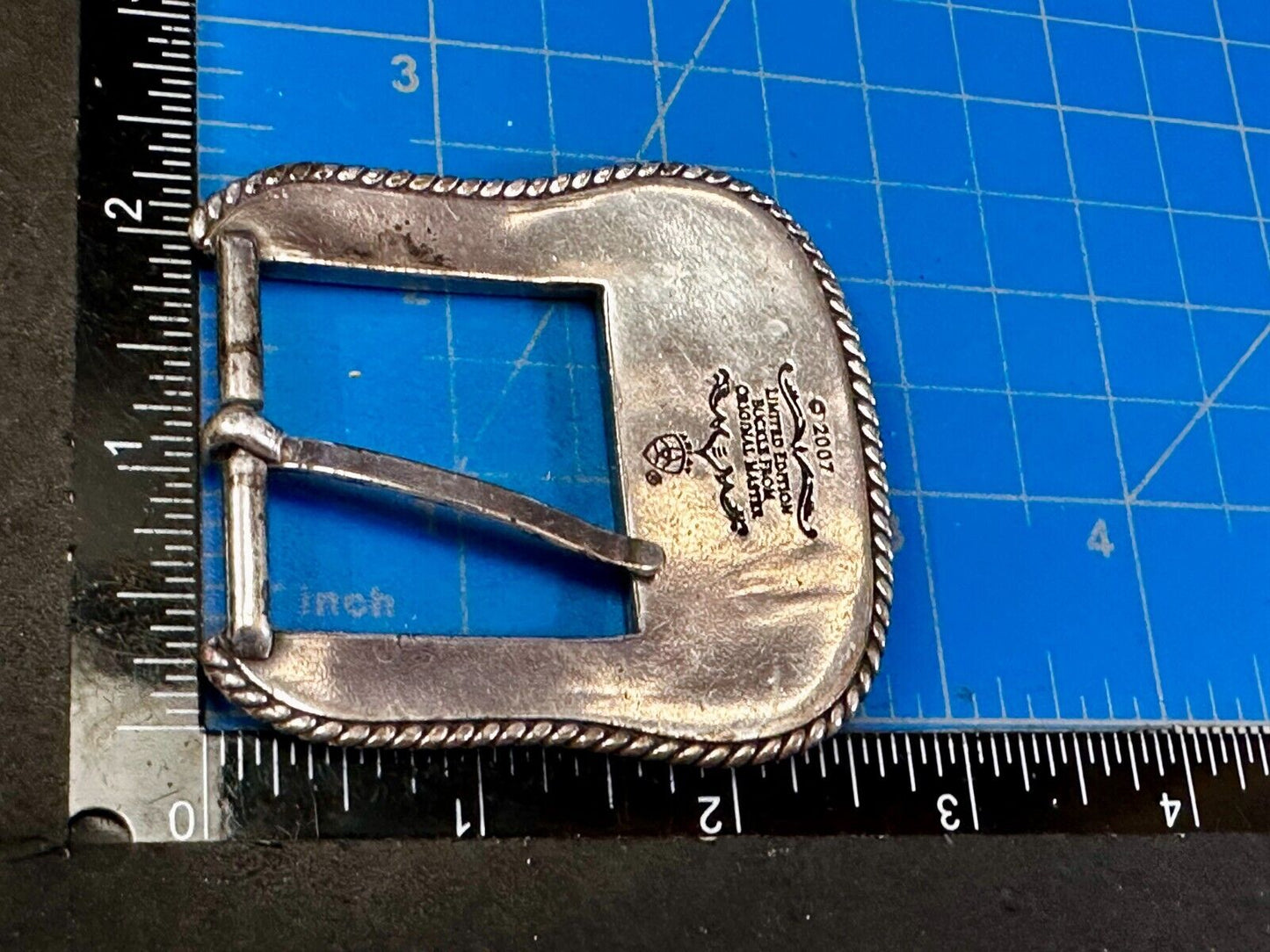 Ariat 2007 Ranger Style Detailed Flower Swirl Rope Outlined Belt Buckle