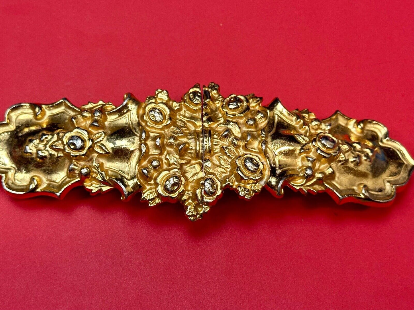 almost 7" wide Accessocraft NYC Two piece Interlocking gold color belt buckle