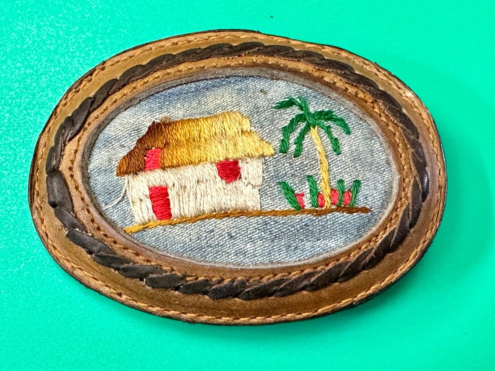 tropical vacation beach scene - QUALITY mixed leather oval belt buckle