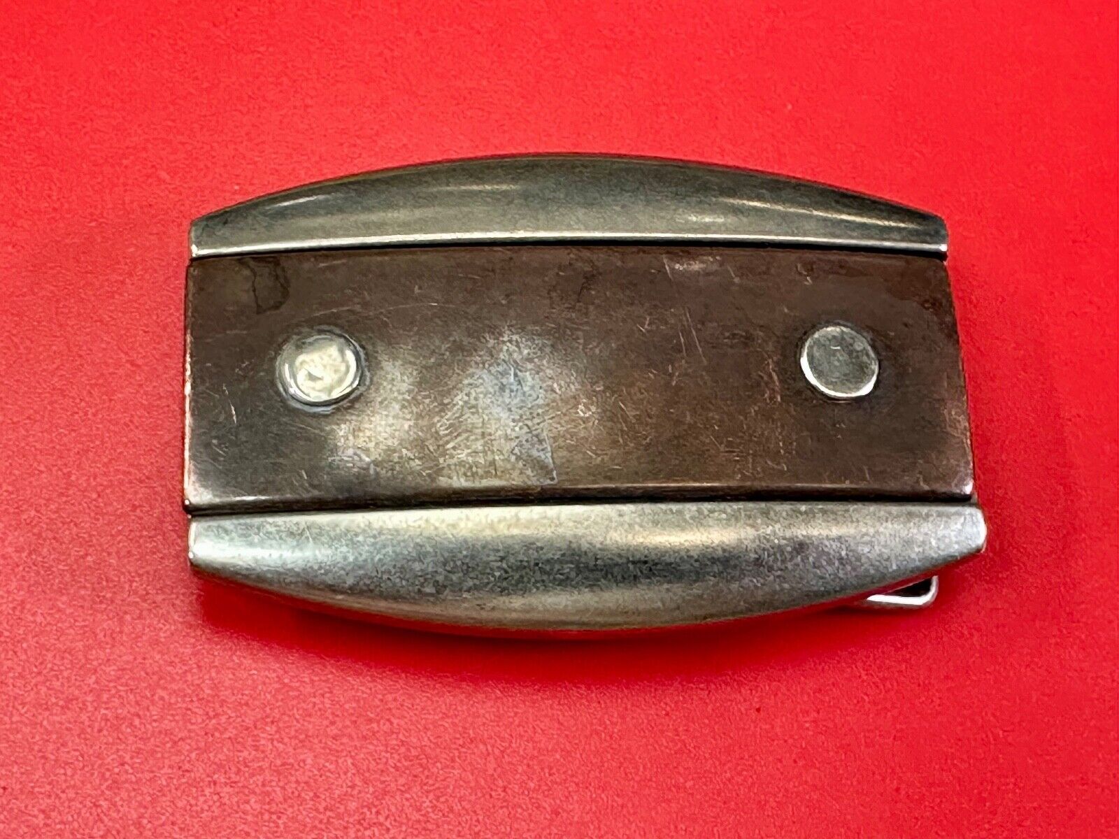 vintage Faux Wood stripe in silver tone western vibe belt buckle