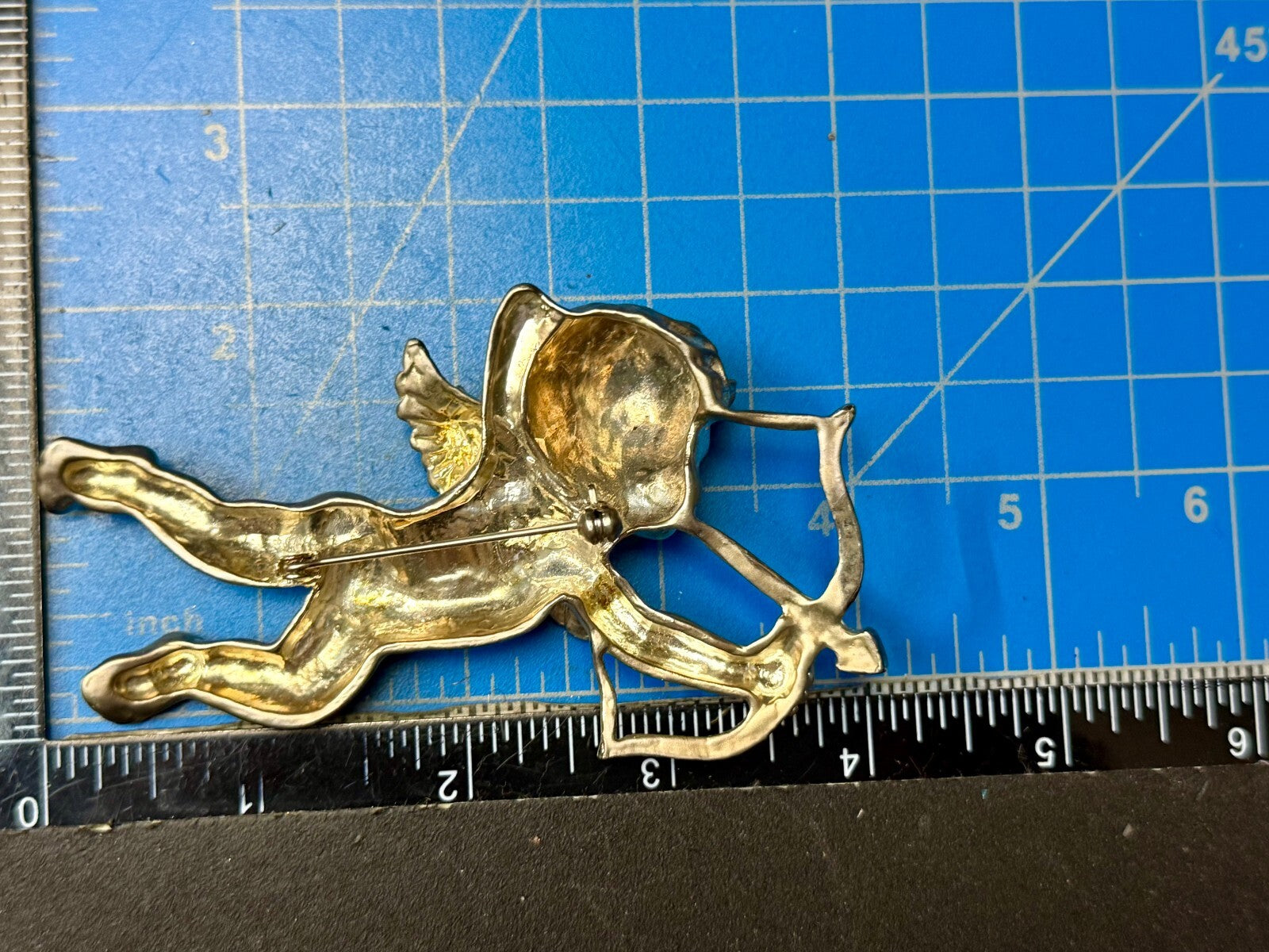 Angel Heart Cupid Bow & Arrow Christmas Holliday Vintage Gold Tone Brooch Pin