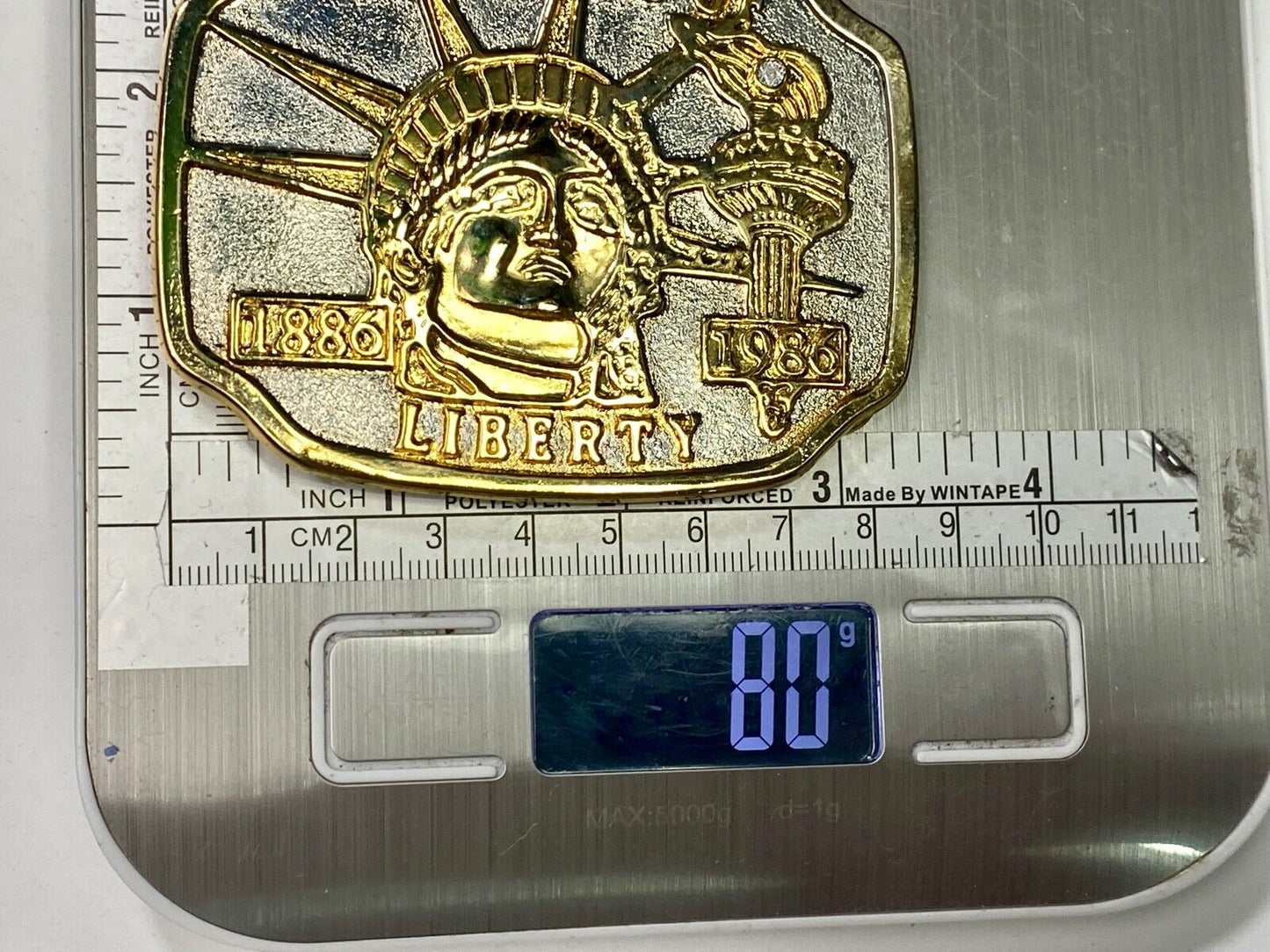 100 YEARS OF LADY LIBERTY USA Patriotic Silver & Gold Tone belt buckle 