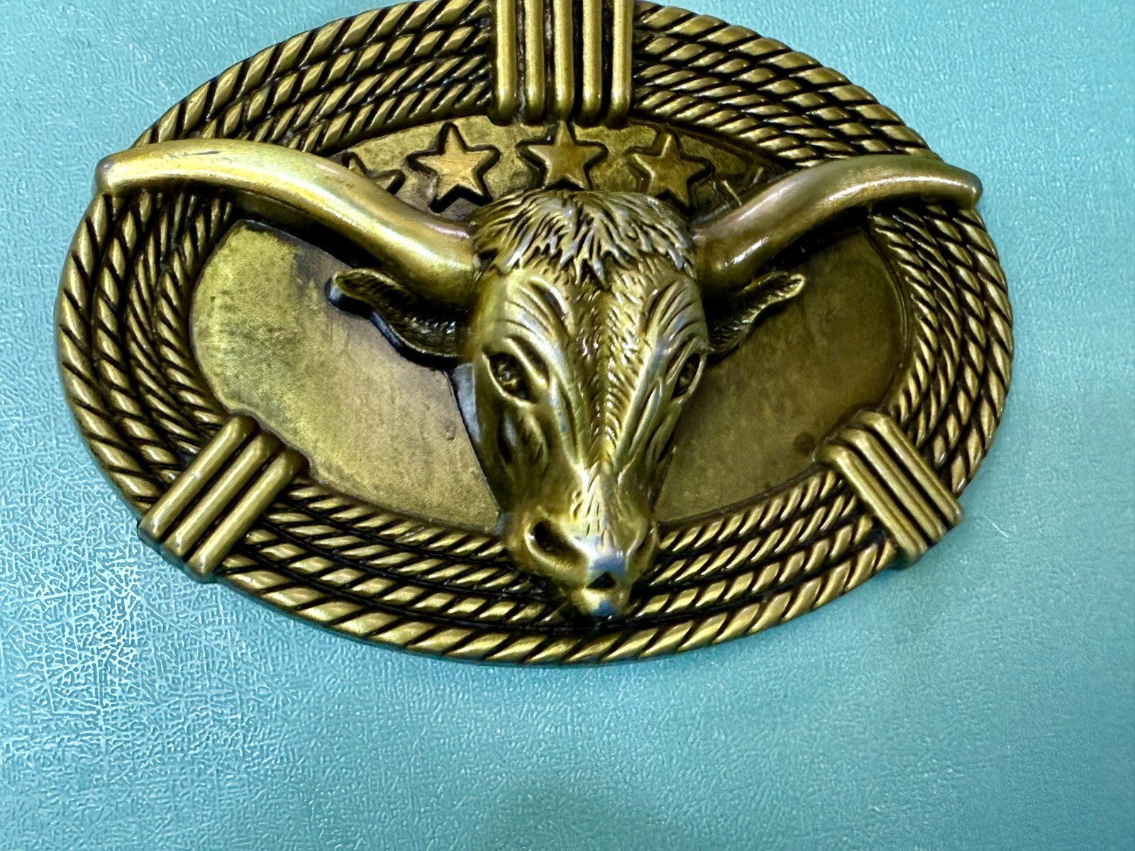 3D Longhorn Bull Head with Stars Rope Border Western Rodeo Cowboy Belt Buckle