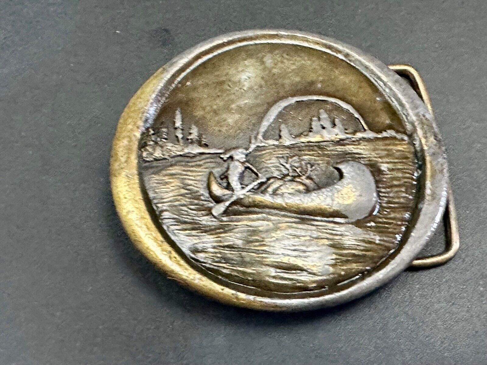 Vintage 1976 Native American Indian,  Indiana Metal Craft belt buckle  W-99