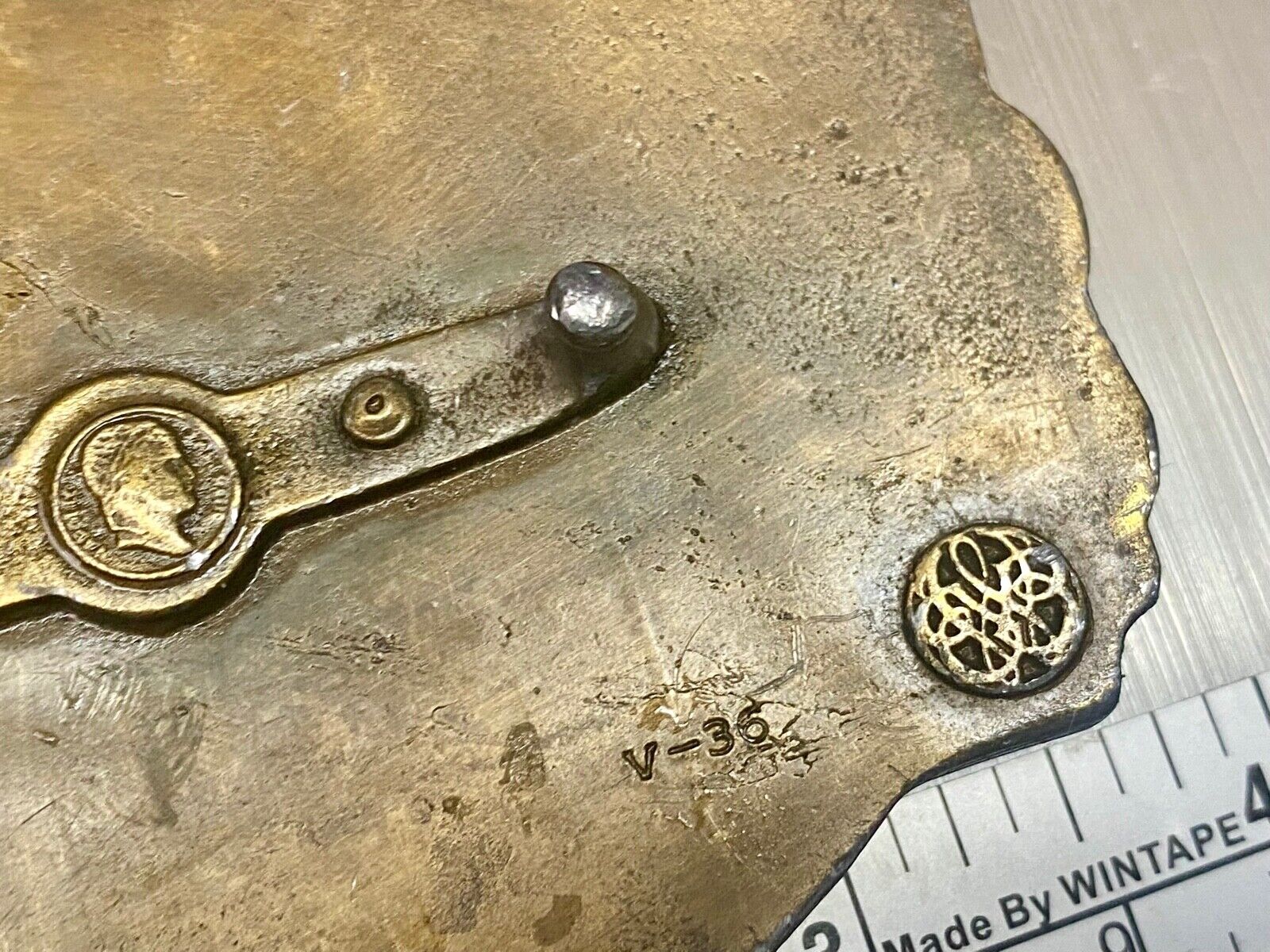 V-36 Livingston Wells & Co Foreign Domestic Gold Sailing Belt Buckle - Bergamot 