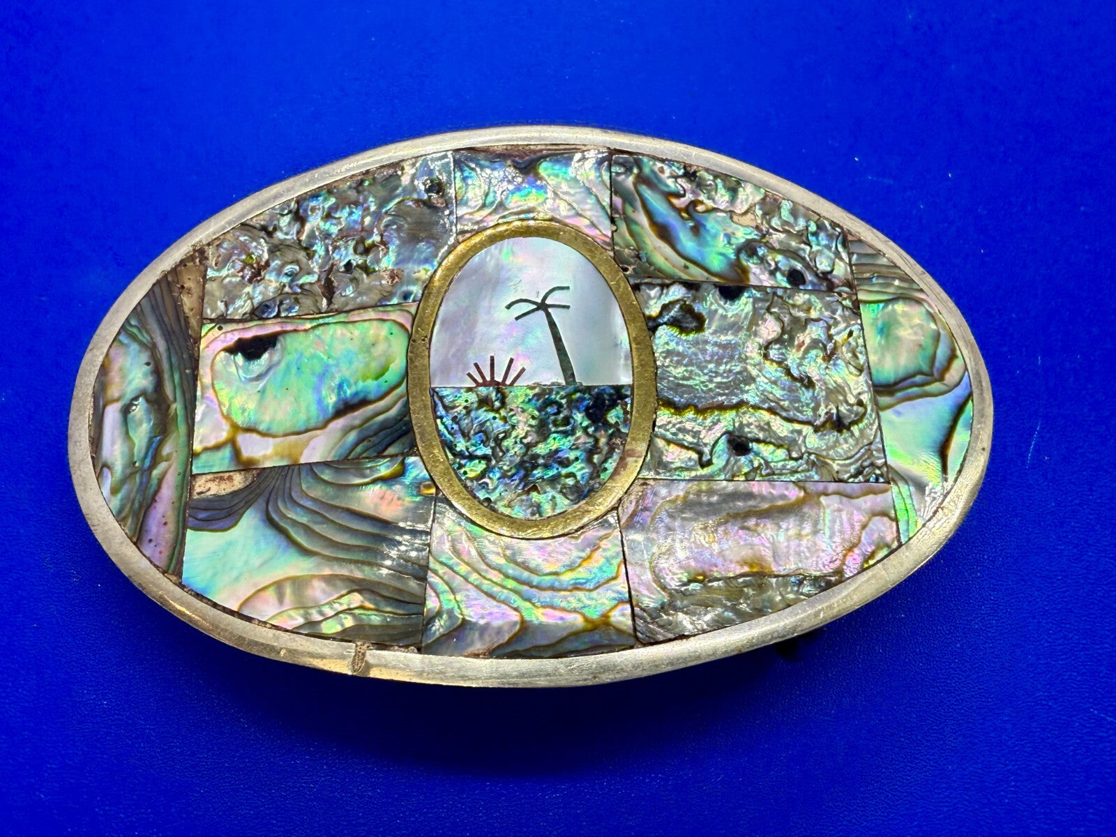 Abalone Shell Mother of Pearl Inlay Beach Scene Belt Buckle Hencho en Mexico