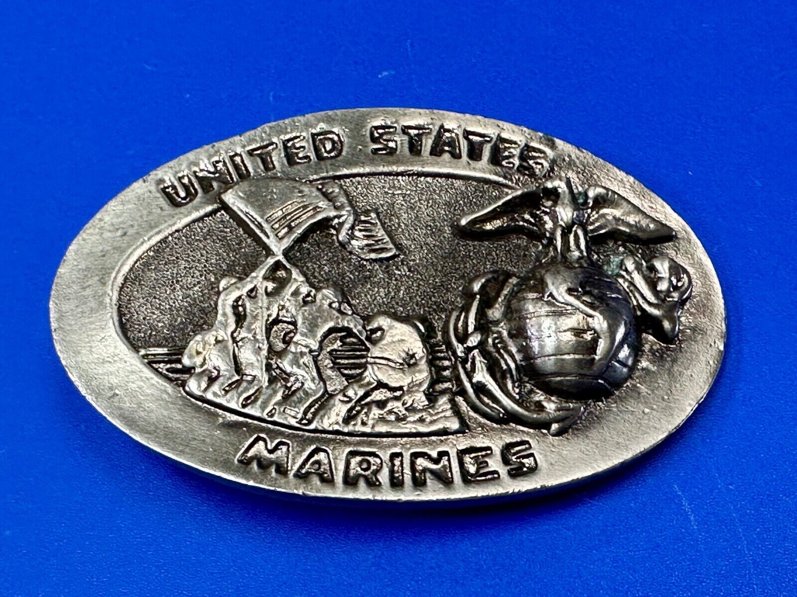United States Marine's  Flag Memorial Eagle Anchor Emblem vintage belt buckle