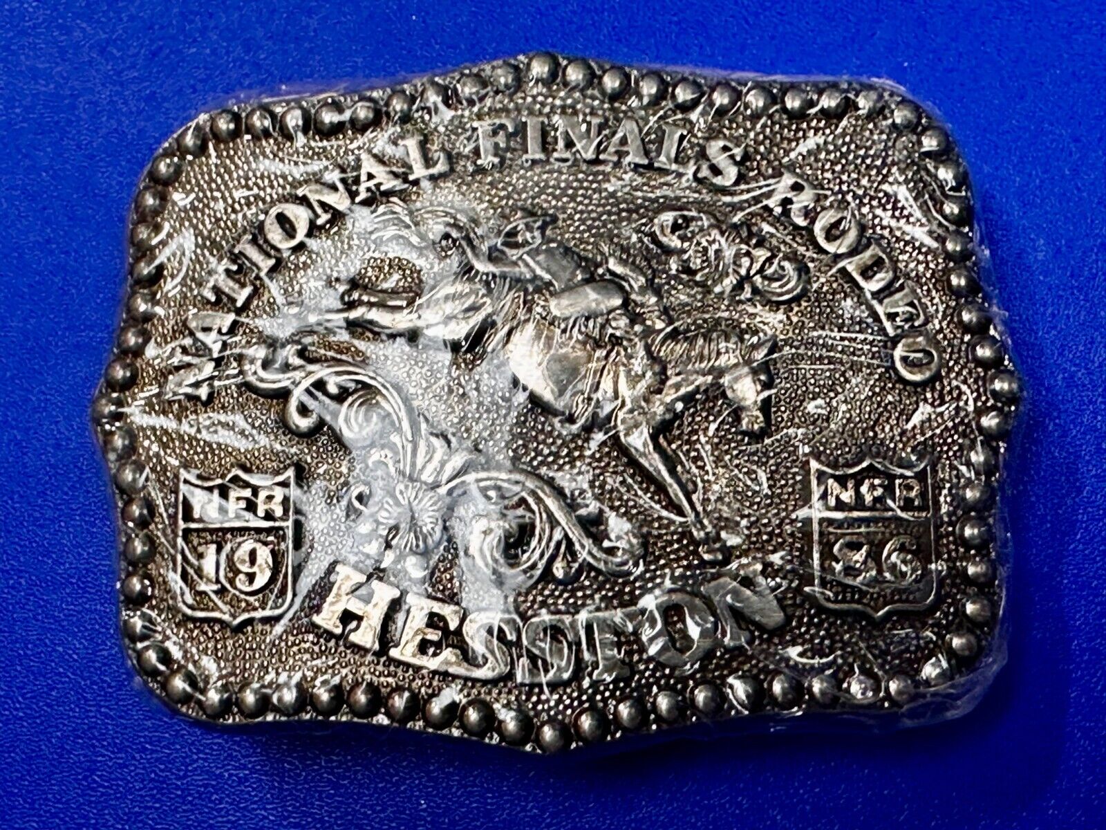 1986 Hesston NFR National Finals Rodeo YOUTH SIZE Western Collectors Belt Buckle