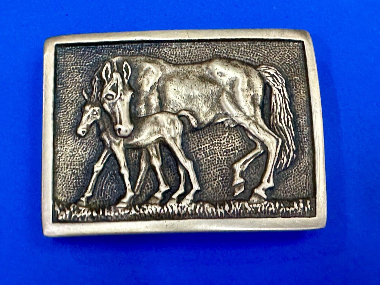 vintage Horse and Foal Colt baby vintage 1978 BTS solid brass belt buckle