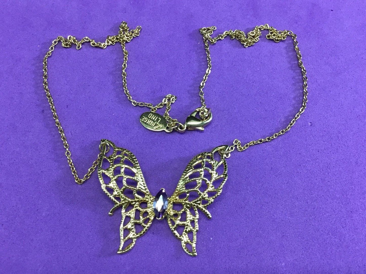Vintage gold butterfly necklace Signed  L14xGE   L  LIND 