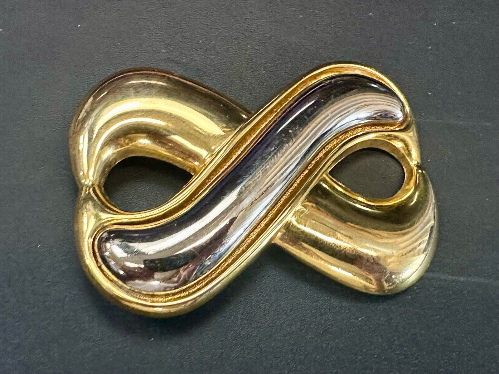 Vintage Day Lor signed gold & silver tone signed scarf shoe clip belt buckle