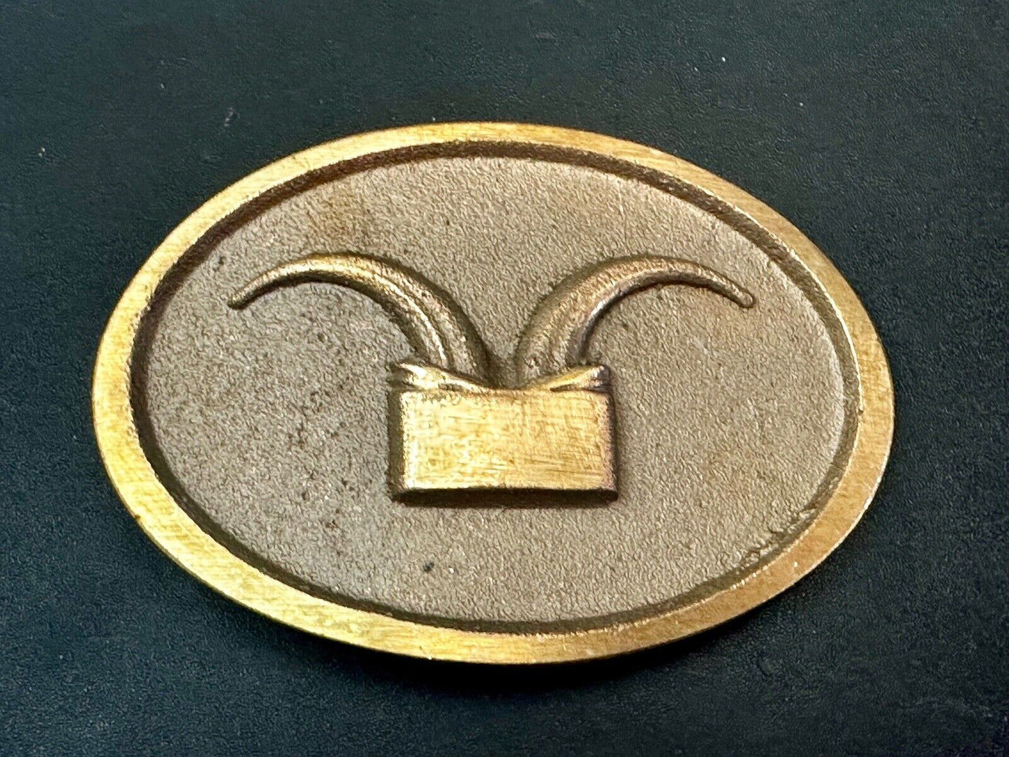 Abstract Ram Horn Ranch Symbol Vintage Western Oval Belt Buckle