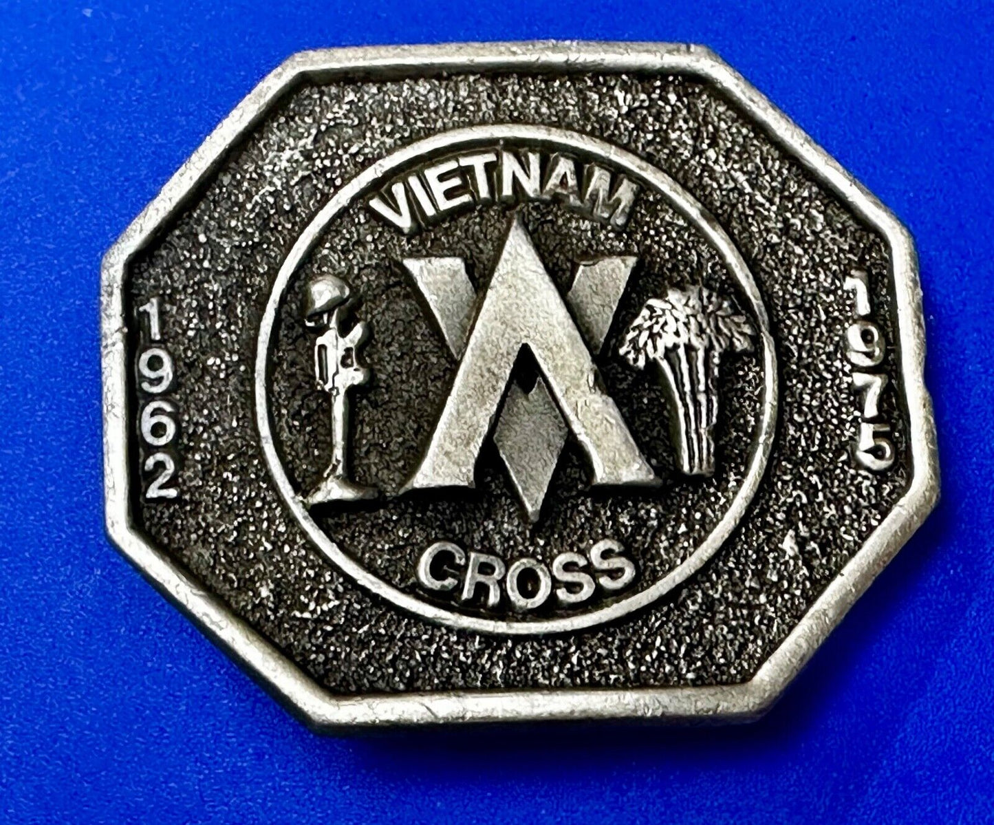 Vietnam Cross 1962 - 1975 The Great American Buckle Co Vintage Belt Buckle