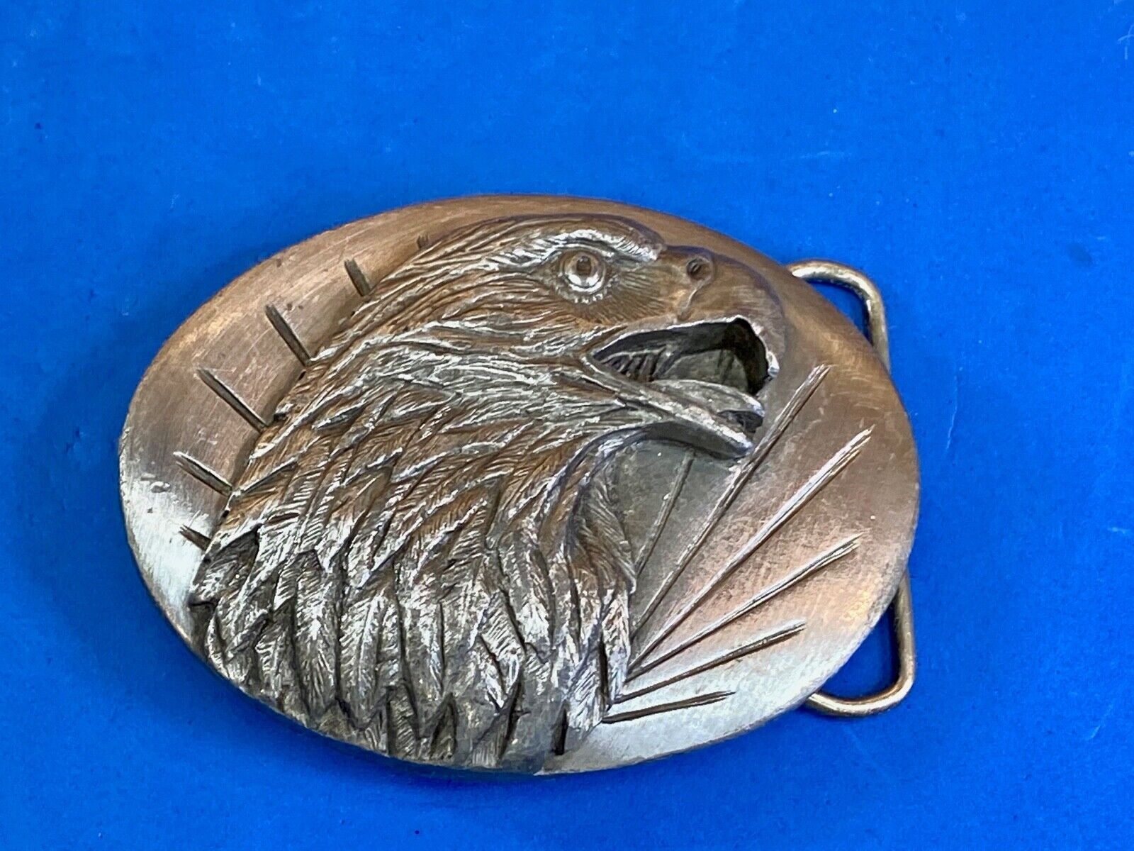Vintage 1987 Western Eagle Flying High Hunting Wings Wide Belt Buckle Siskiyou 