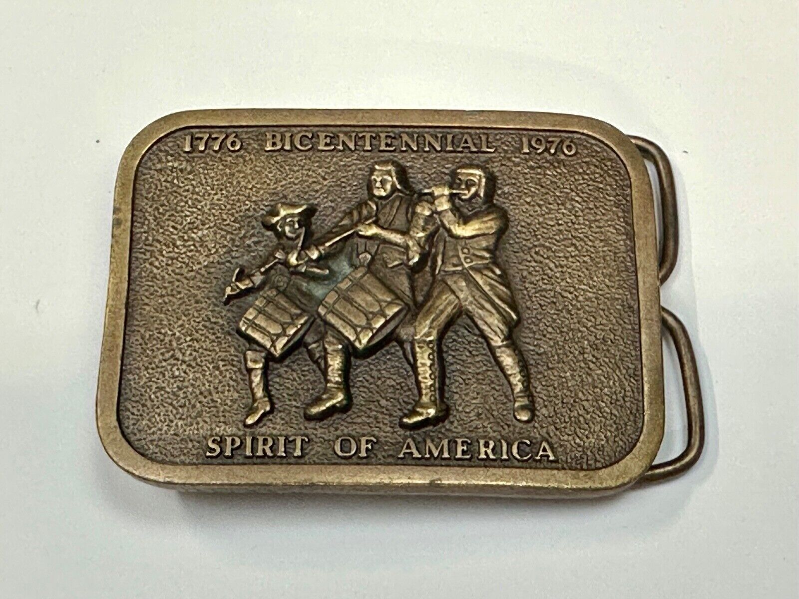 Vintage Bicentennial - Spirit of America Patriotic USA bergamot belt buckle