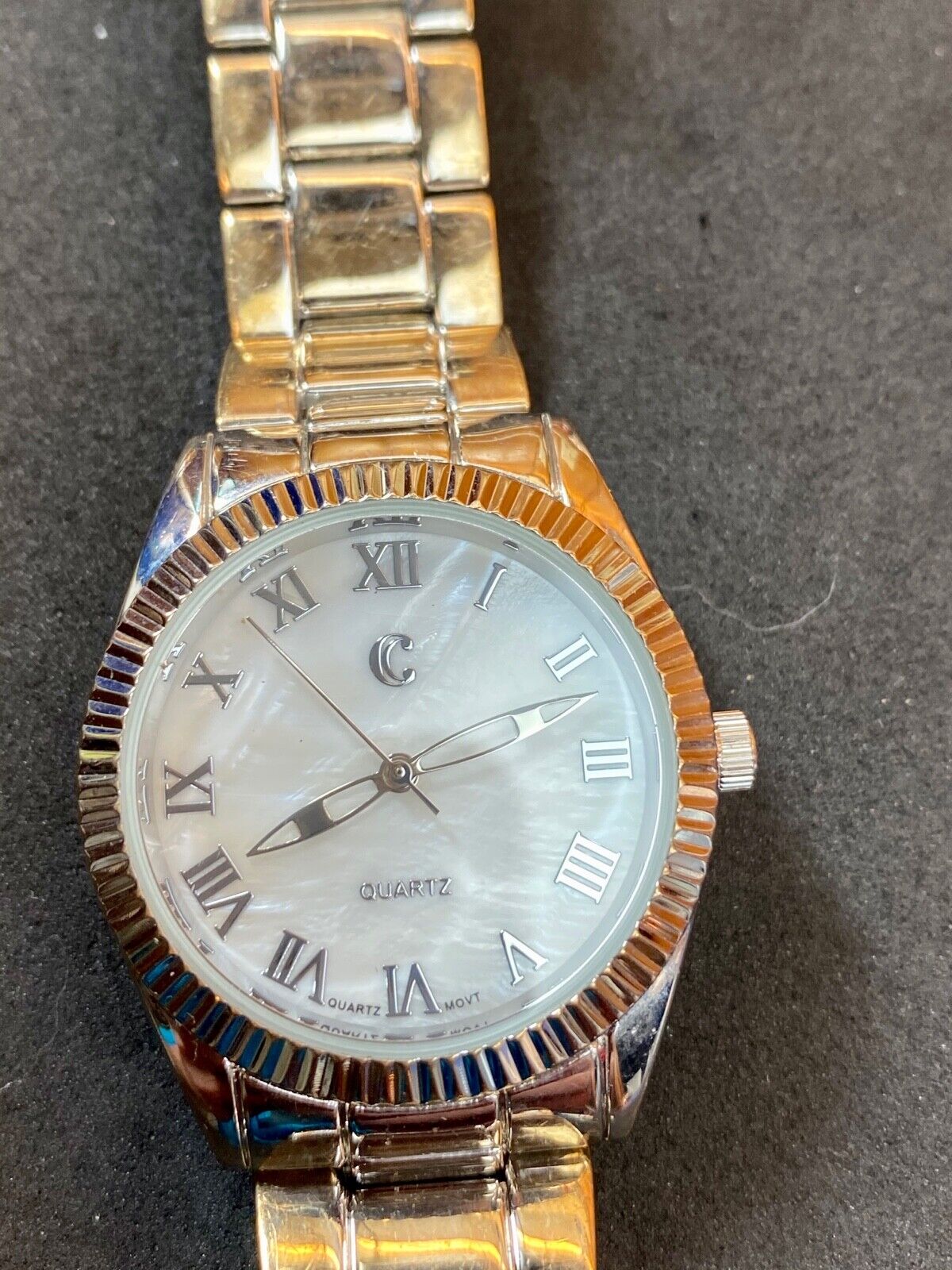 4533 C Silver Tone Quartz Watch Charming Charlie - New Battery, Working Well! 