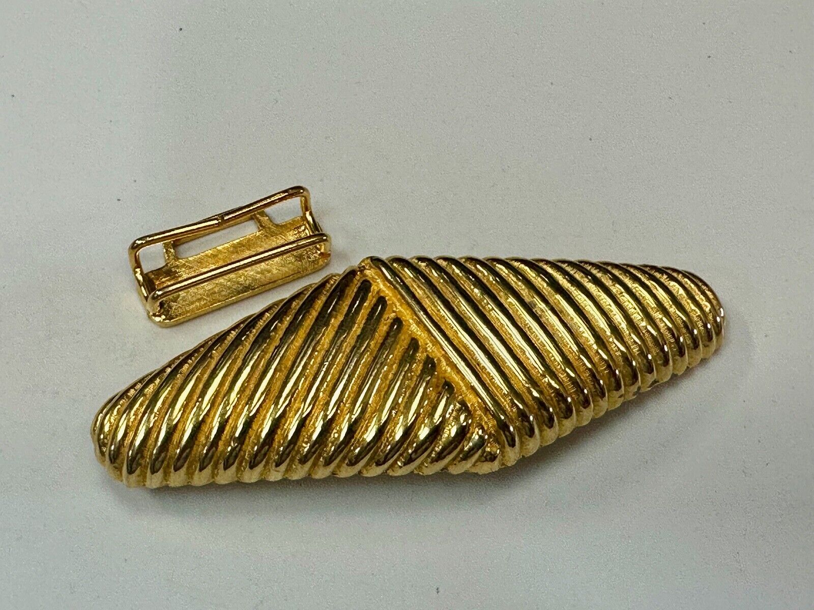 Two piece interconnecting vintage retro gold tone belt buckle Signed