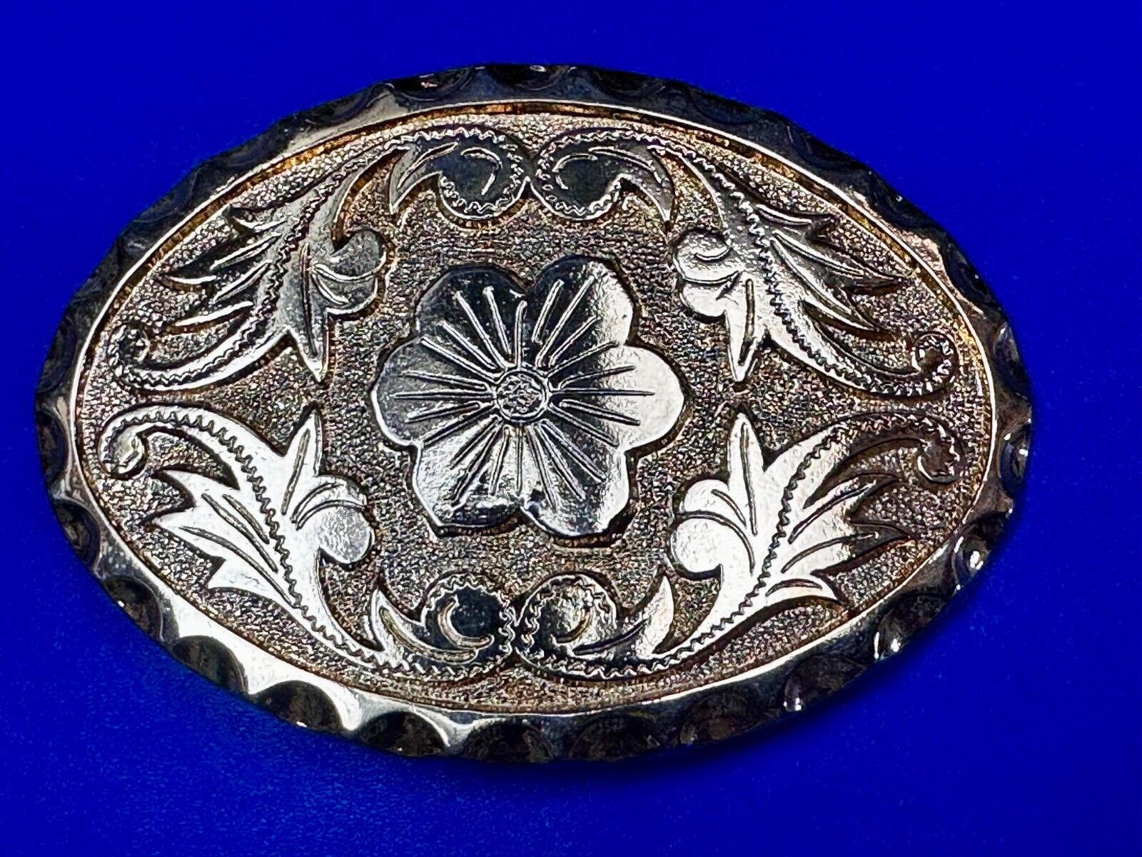 Vintage Etched Flower Floral Theme Western Oval Gold Tone Belt Buckle