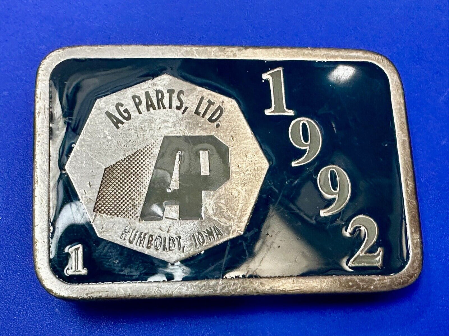 AP Ag Parts Iowa State Farmer Farming Vintage 1992 Limited Edition Belt Buckle