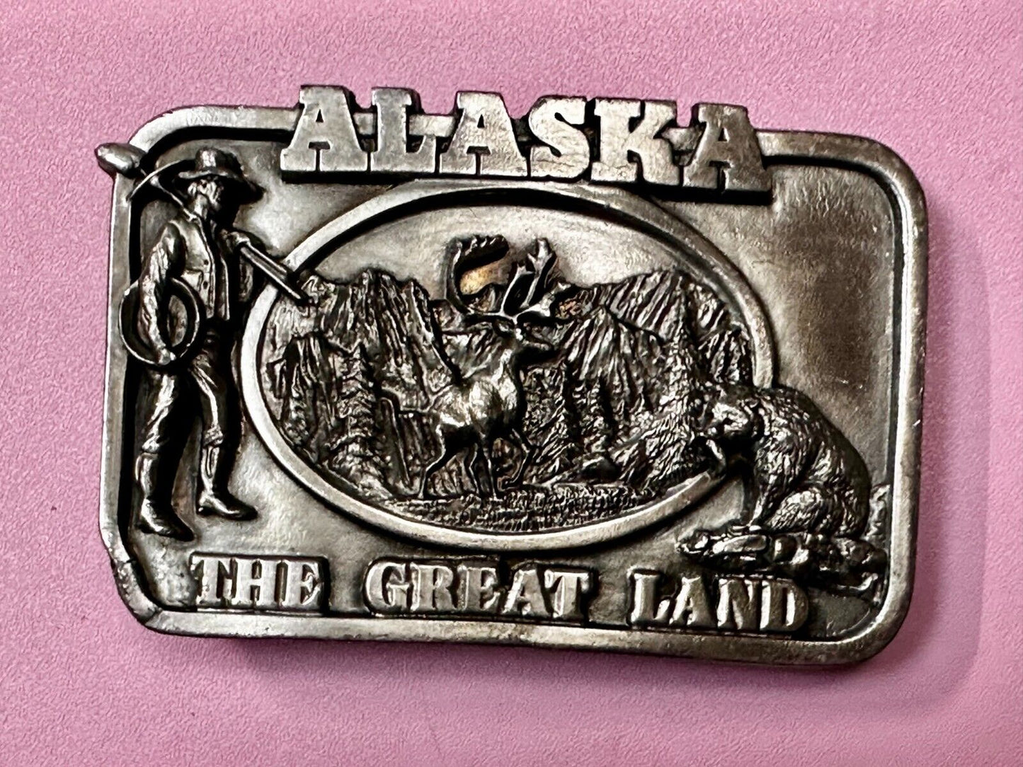 Alaska The Great Land -  Last Frontier State 1980's Siskiyou Pewter Belt Buckle