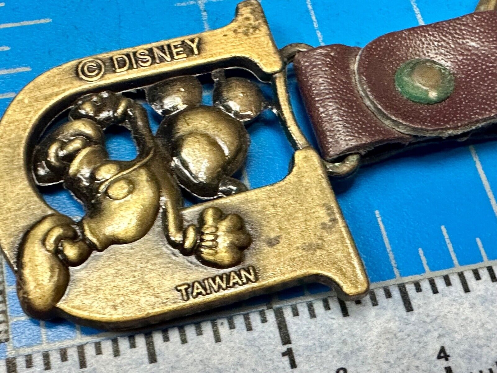 VINTAGE LETTER INITIAL U MICKEY MOUSE DISNEY KEYCHAIN BRASS and LEATHER FOB