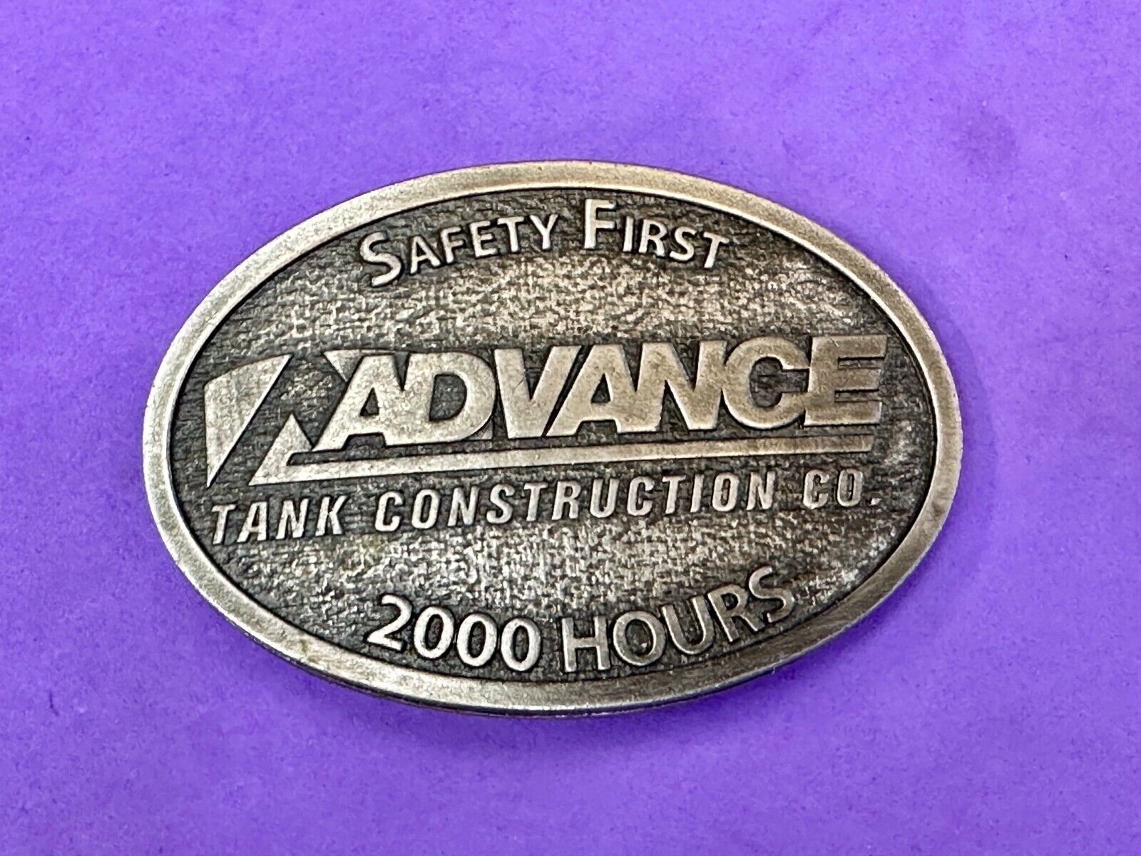 Advance Construction Safety First Award 2000 Hours belt buckle