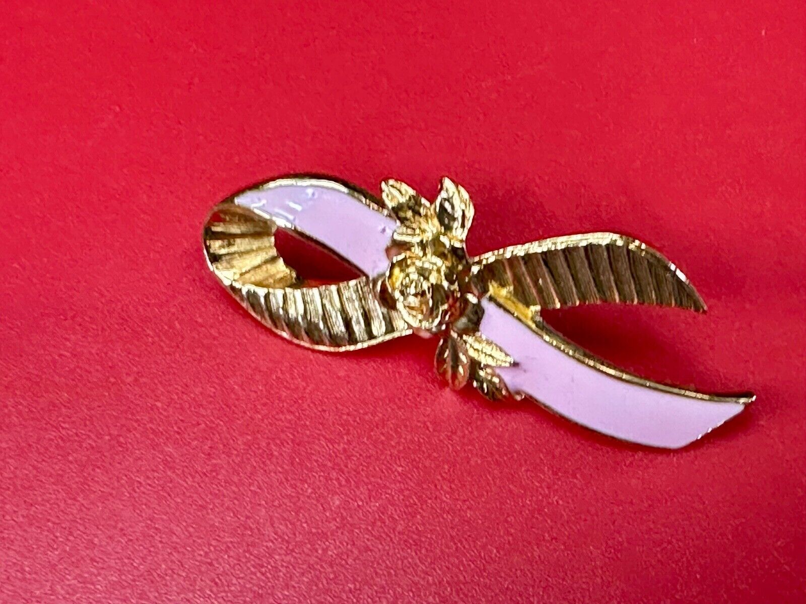 Avon Gold Tone Pink Enamel Ribbon Breast Cancer Awareness Brooch Pin 2"