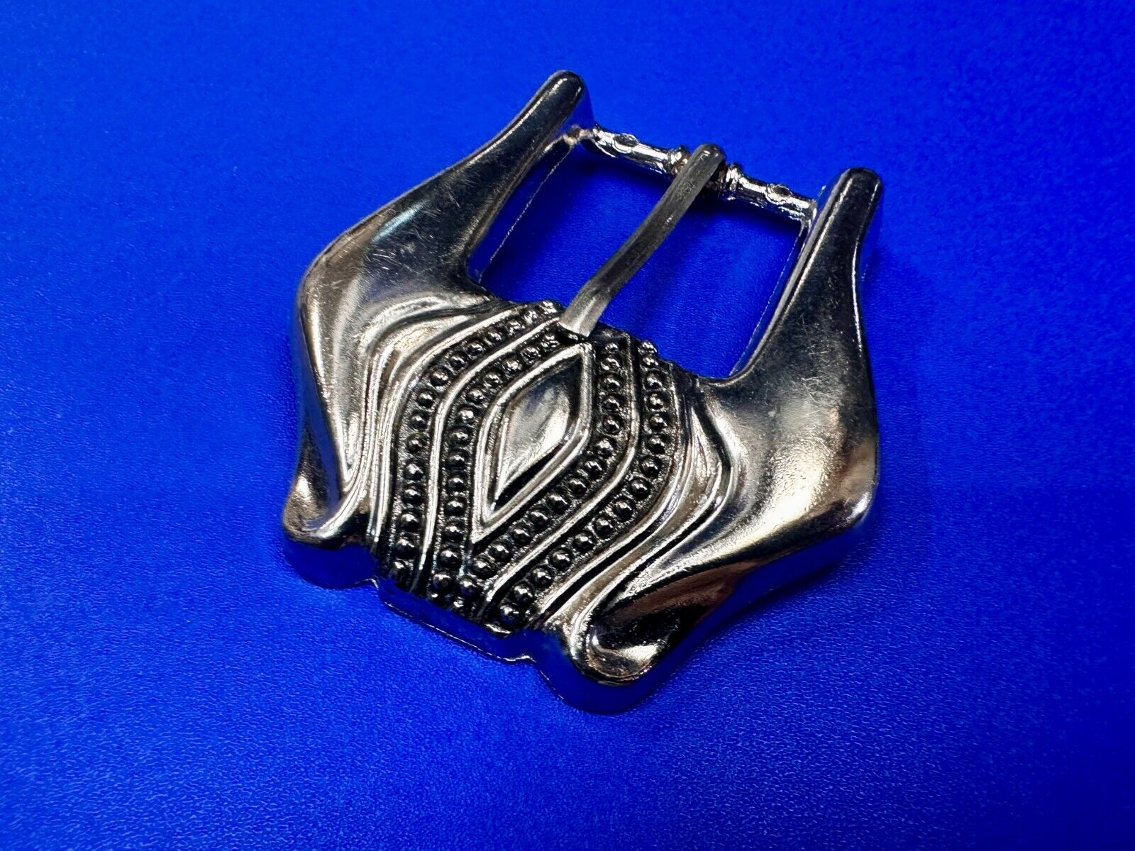 Unique Small Replacement Western Silver Tone Vintage Belt Buckle