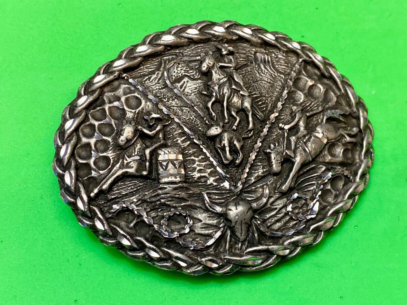 Barrel Racing, Saddle Bronc Rider, everything cowboy Vtg. EGE 1992 belt buckle