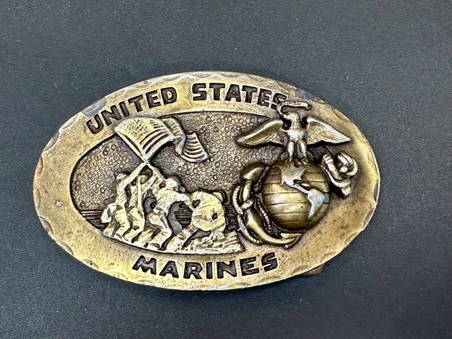 United Sates Marines Fallen Soldiers Monument  Flag 1975 Baldwin belt buckle
