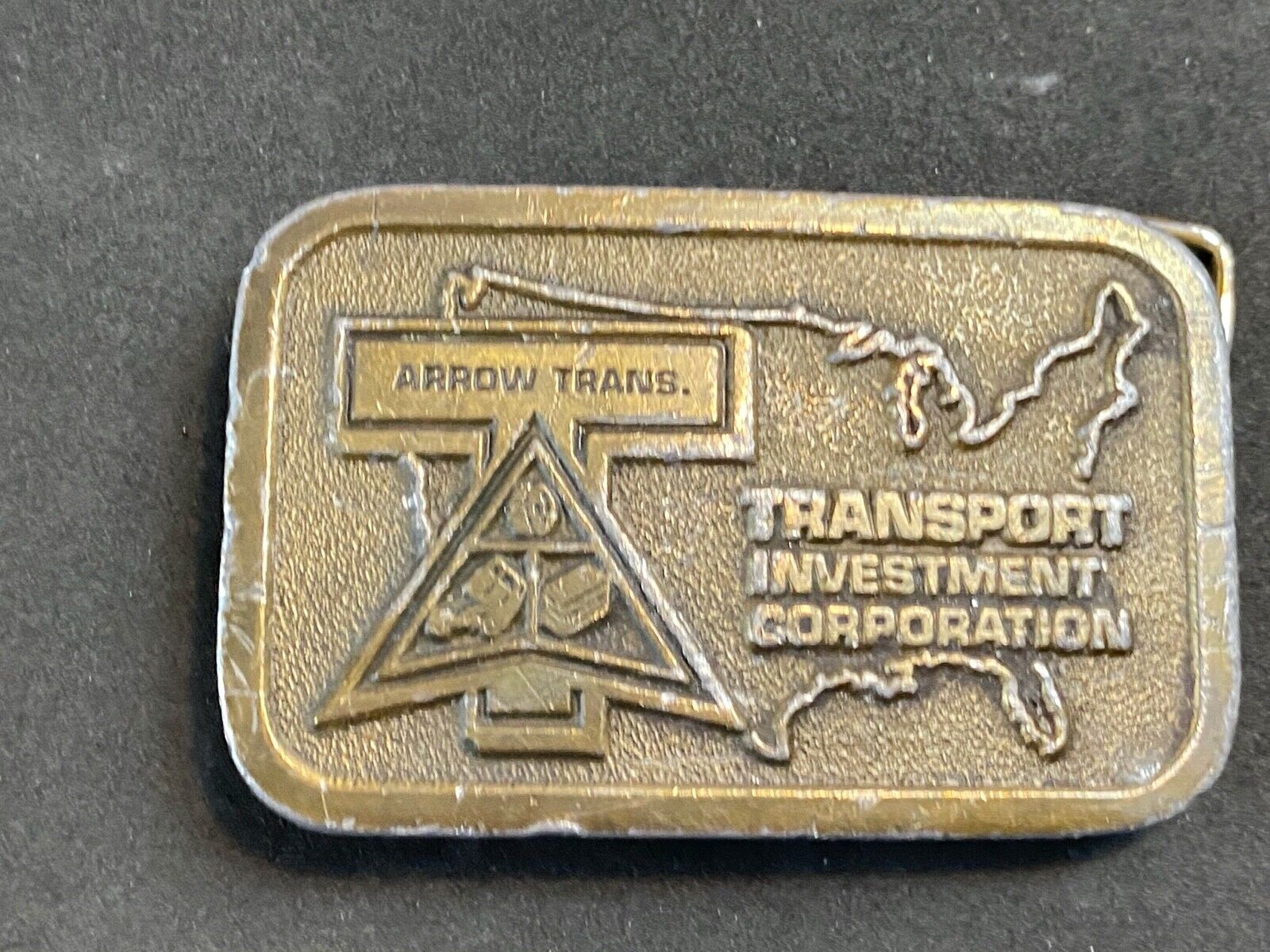 Arrow Transport investment corp. belt buckle by hitline