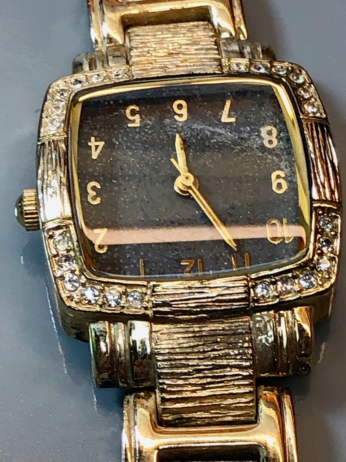 ALLUDE vintage gold tone ladies watch - fresh battery, working well 