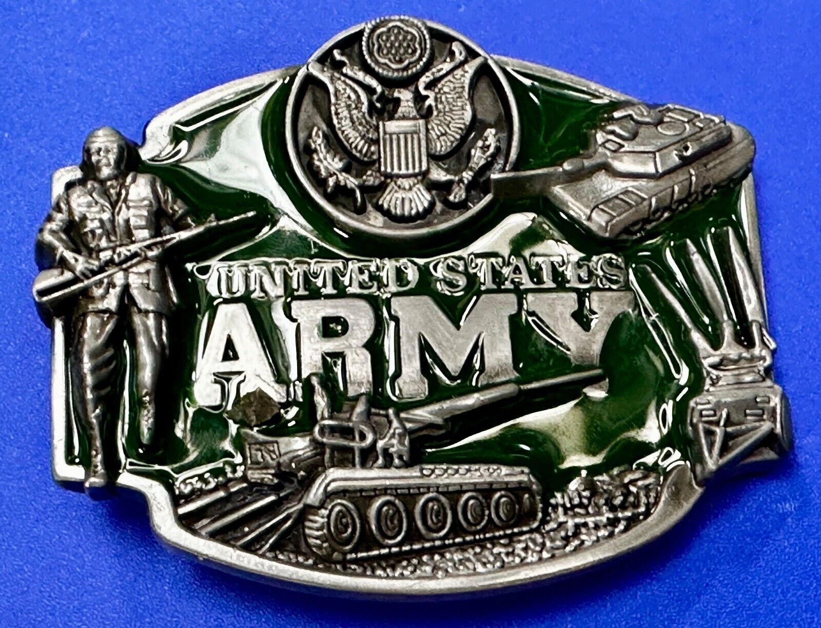 United States Army - Dimensional Patriotic Soldier Tank Cameo Green Belt Buckle