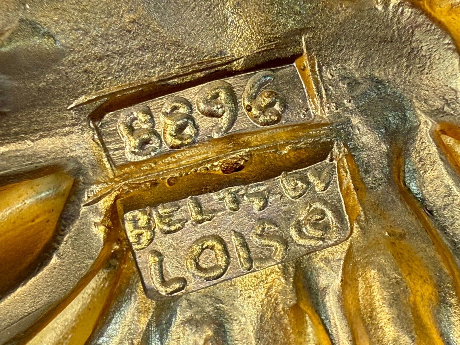Antique Textured Metal W/ Centered Red Stone Gold Tone Belts by Lois Belt Buckle