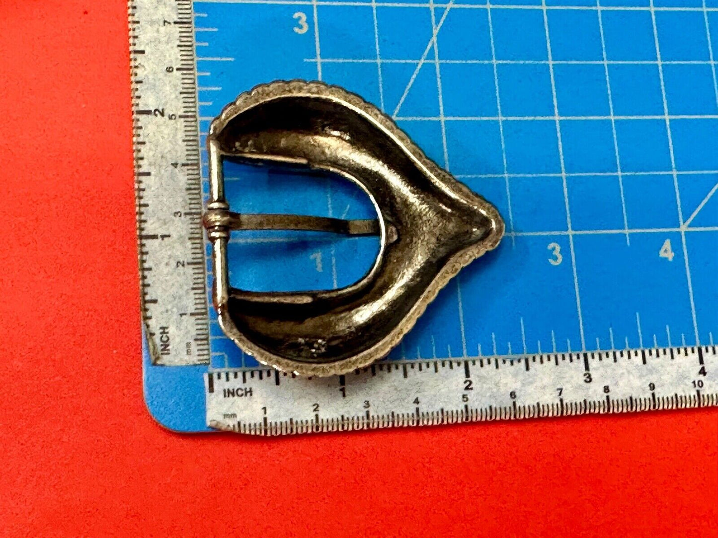 Abstract stretched Heart pattern Replacement silver tone Dress Style belt buckle