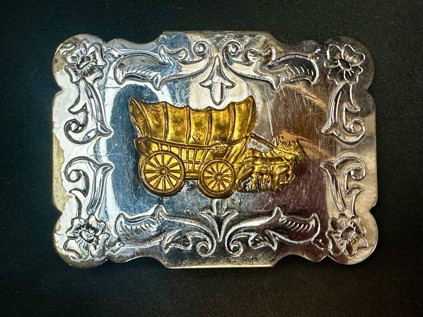 Vintage Horse Drawn Covered Wagon - two tone Belt Buckle with reflective surface