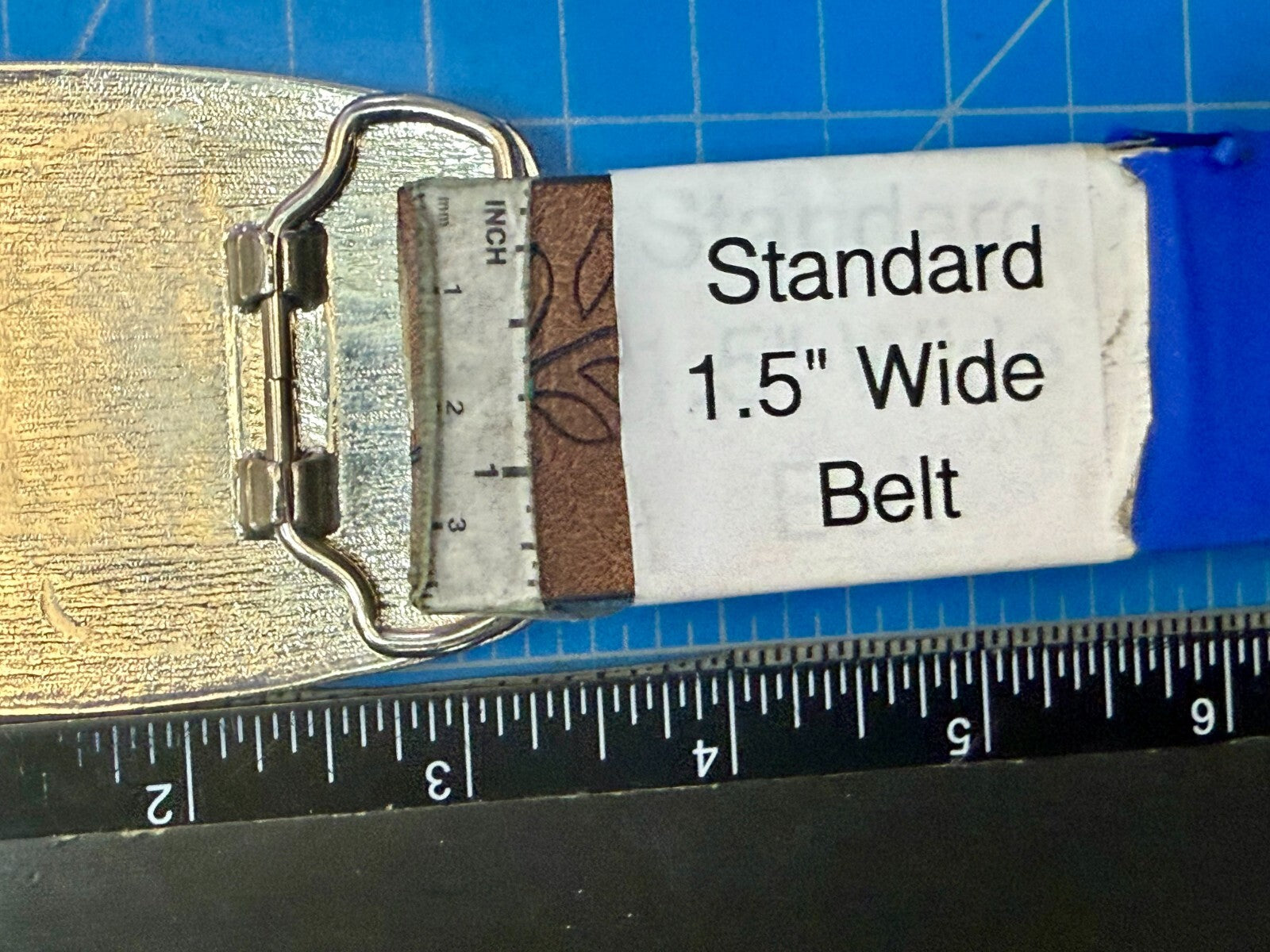 The 1982 World's Fair Knoxville Tennessee State Commemorative Belt Buckle
