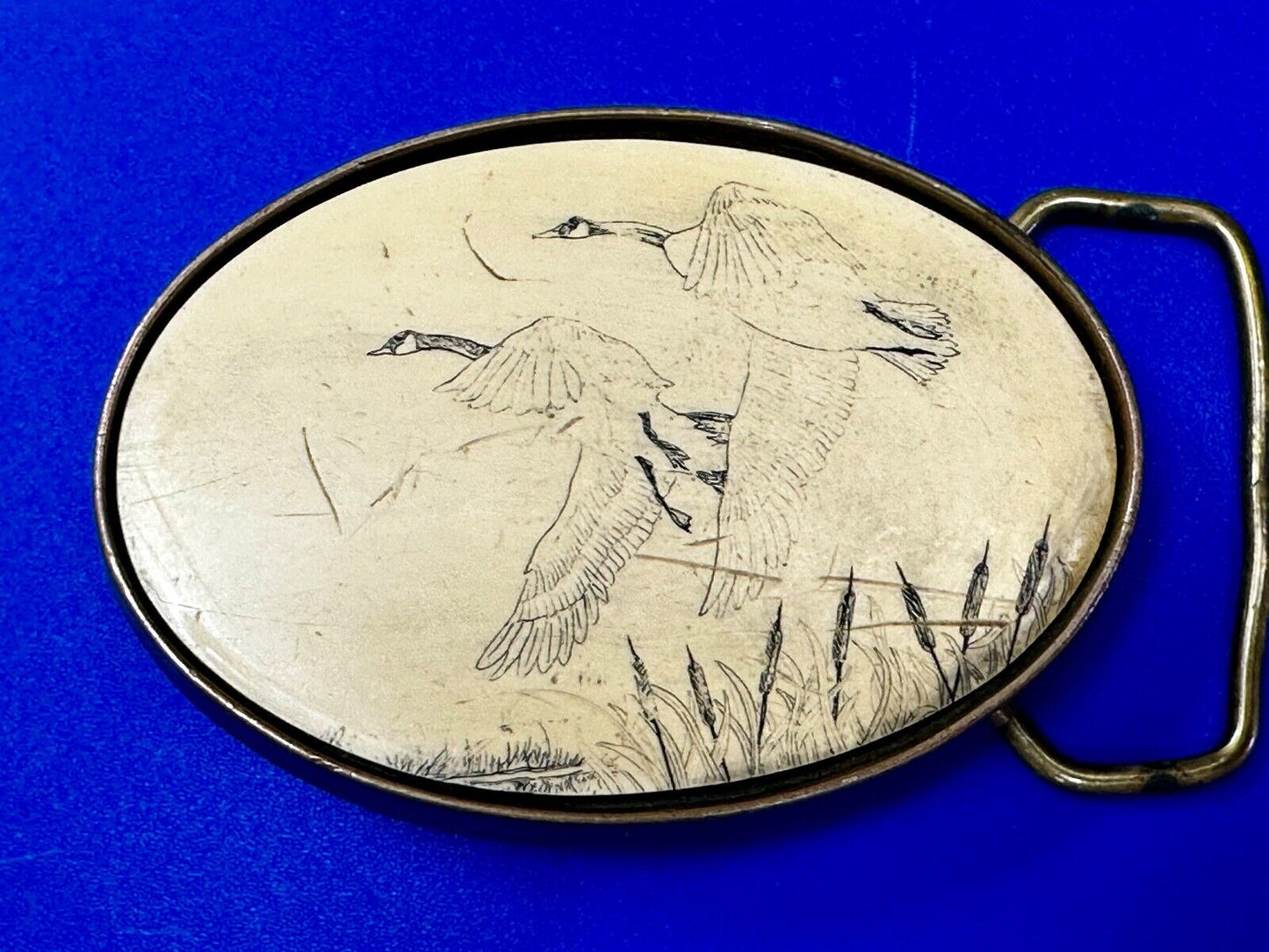 Two flying Ducks - Faux Scrimshaw Drawing Style Vintage Belt Buckle by Barlow