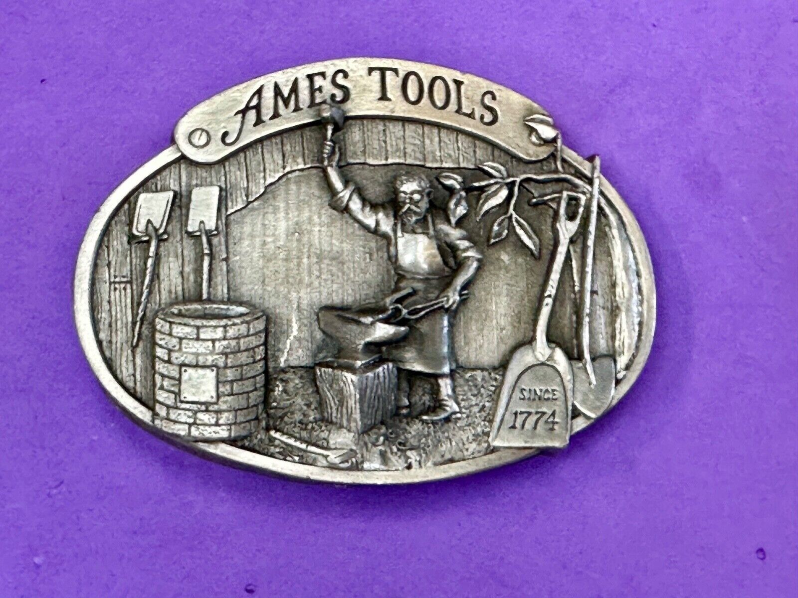 Ames Tools Co America's oldest! since 1774 Vintage 1981 belt buckle