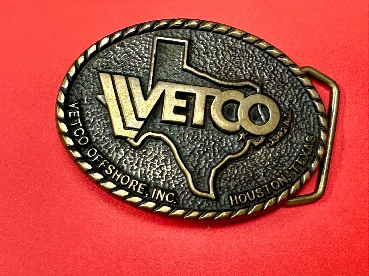 VETCO Houston Texas OffShore Inc animal health Vintage solid brass belt buckle