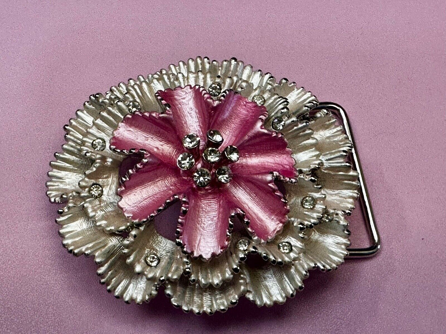 Unique Pink White Colored Flower 3D Pattern Rhinestone Accented Belt Buckle