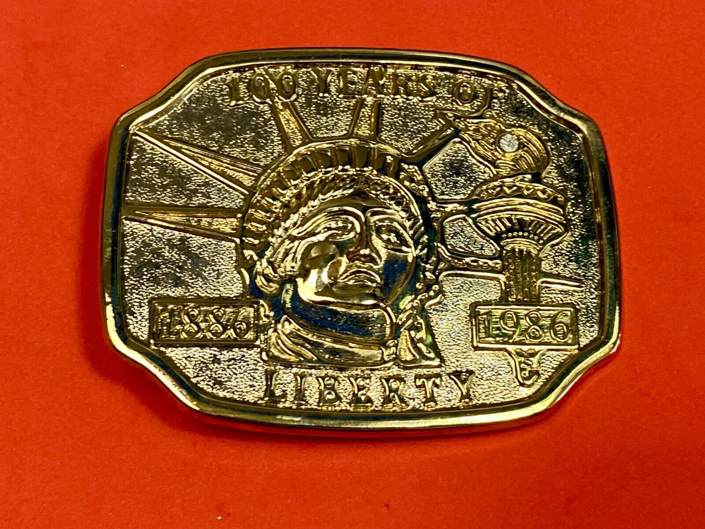 100 Years Of Liberty - Statue Usa Commemorative Gold & Silver Tone Belt Buckle