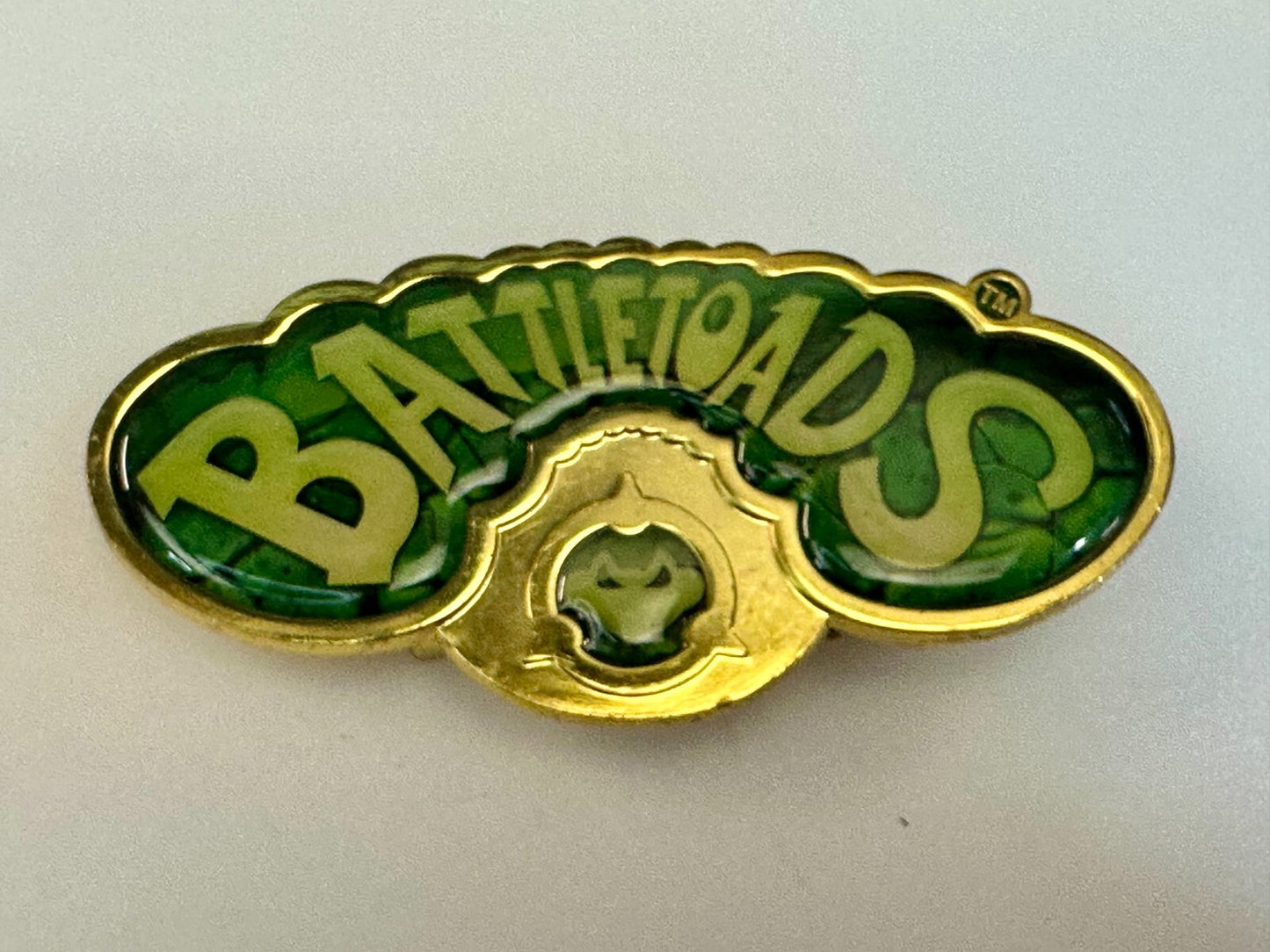 Battletoads  June 2017 Loot Crate Gaming Exclusive Nes Gold Tone Belt Buckle