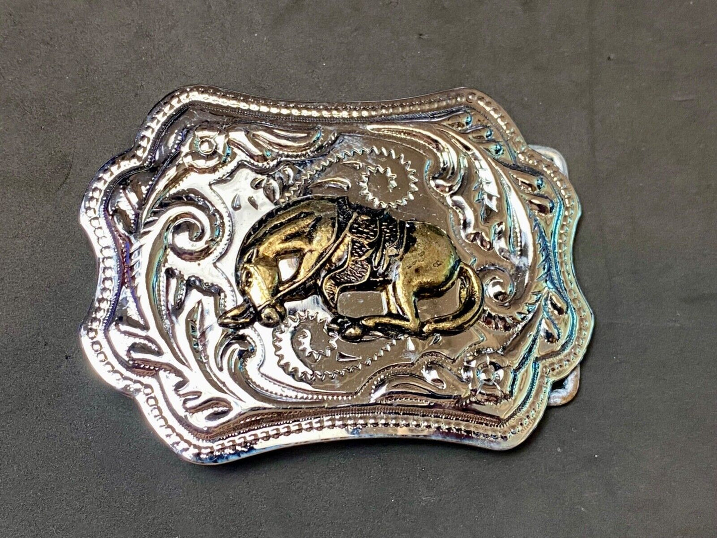 Vintage Horse End of the Trail two tone western belt buckle