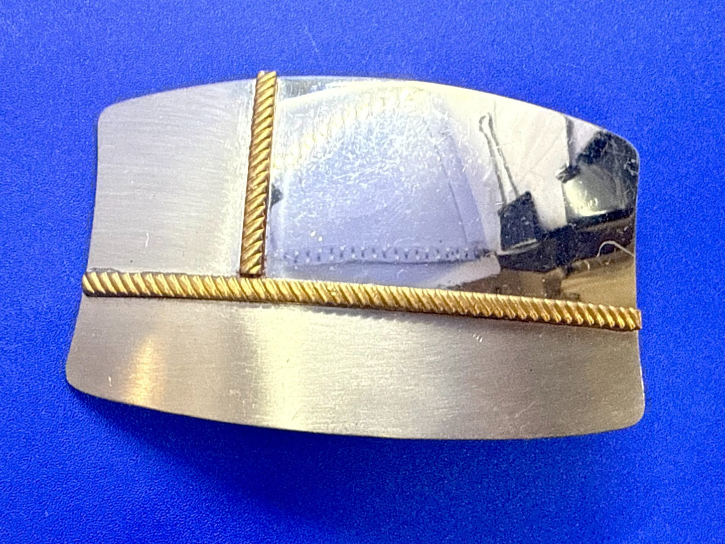 Vintage Gold Rope Design Reflective Nickel Silver Belt Buckle
