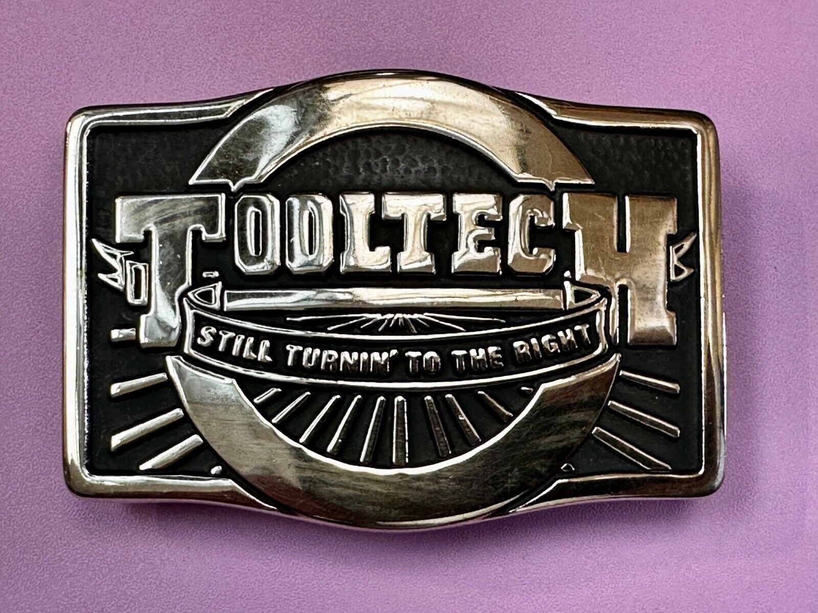 ToolTech Still Turning to the right Vtg. Anacortes Solid Brass 1984 Belt Buckle