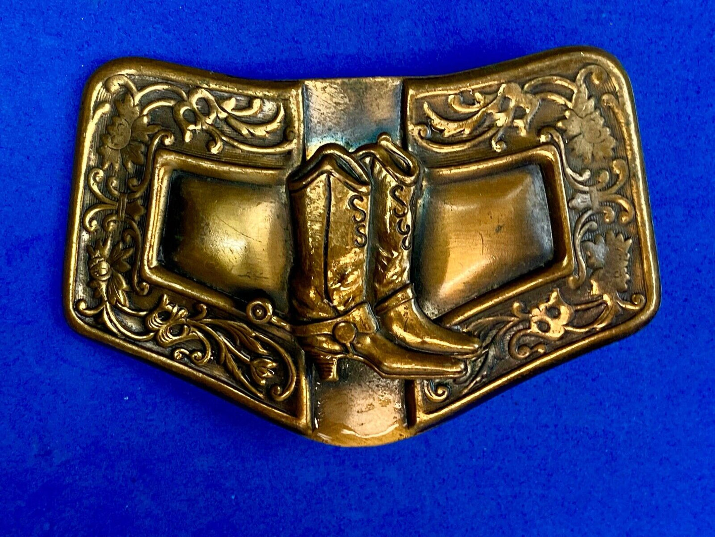 unique shaped vintage Western cowboy boots jeans cowboy cowgirl belt buckle 