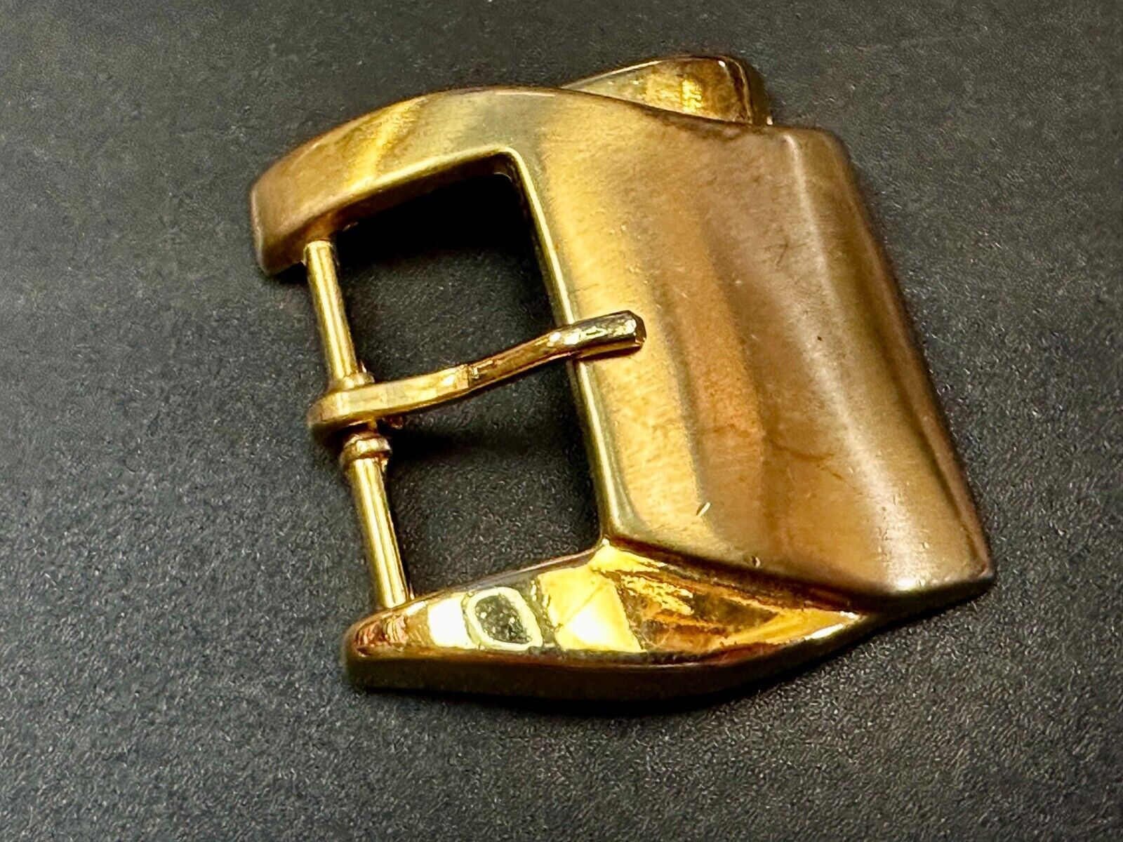 Unique Shaped Raised Gold Color Replacement Belt Buckle