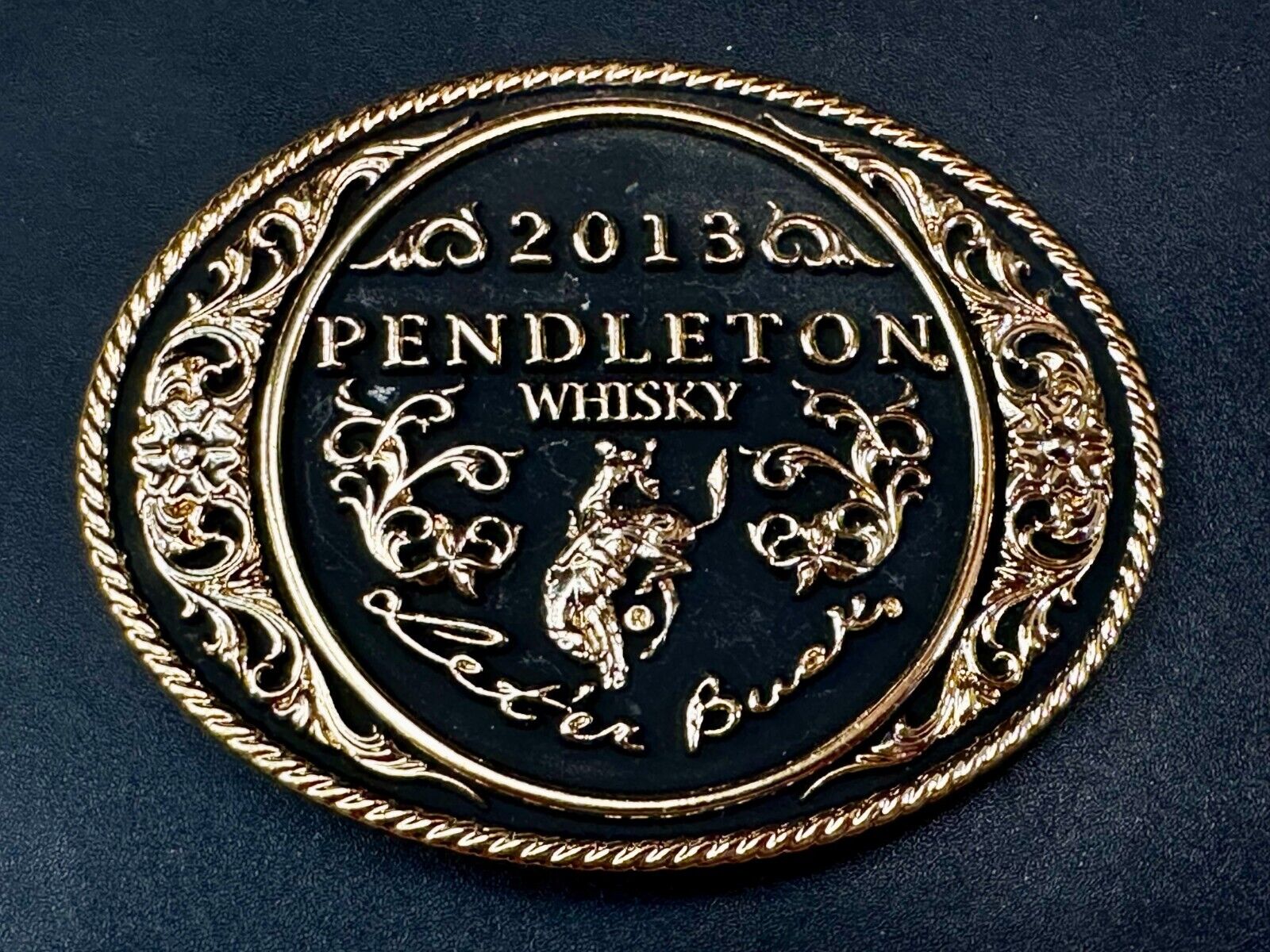 2013 Pendleton Whiskey Let'er Buck Rodeo Cowboy Montana Silversmiths Belt Buckle