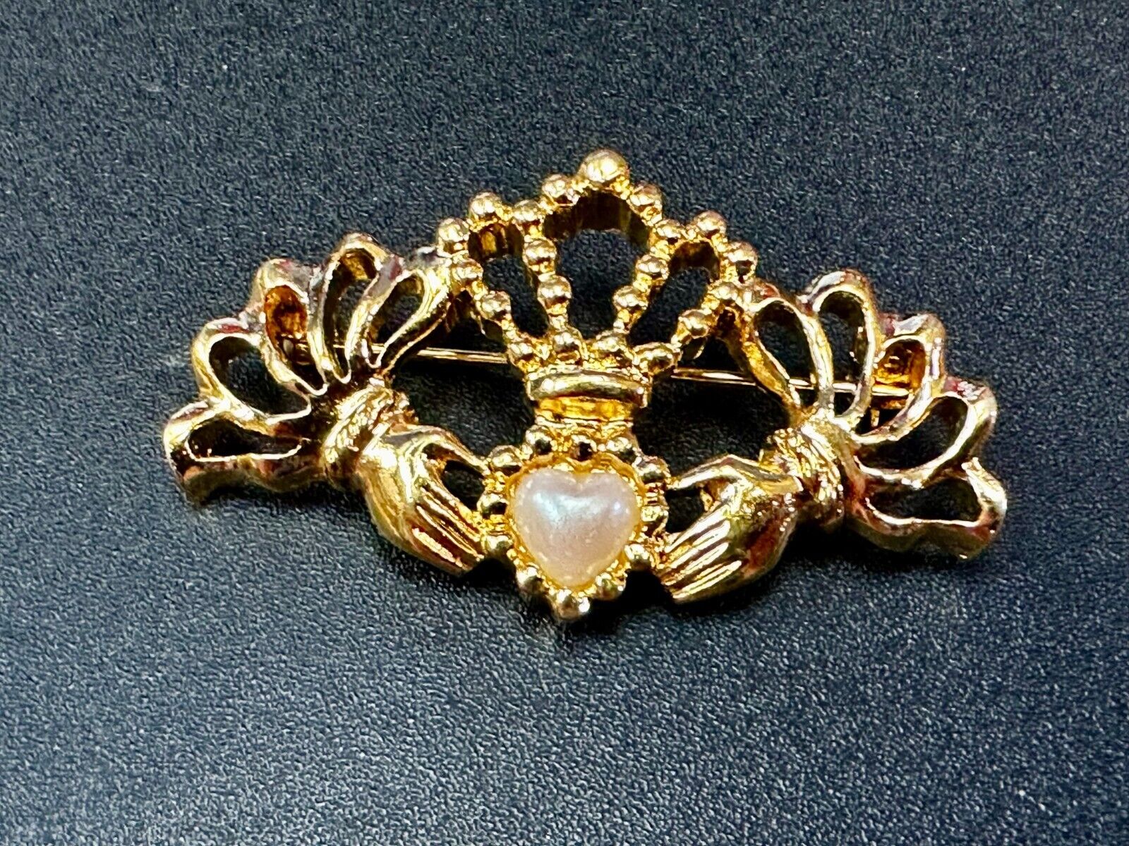 Vintage Avon Gold Tone Claddagh Faux Pearl Heart Hands Crown Pin Brooch